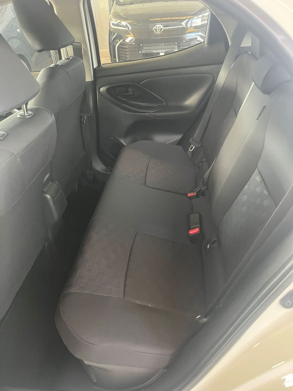 Mazda Mazda2 Hybrid nuova a Cremona (10)