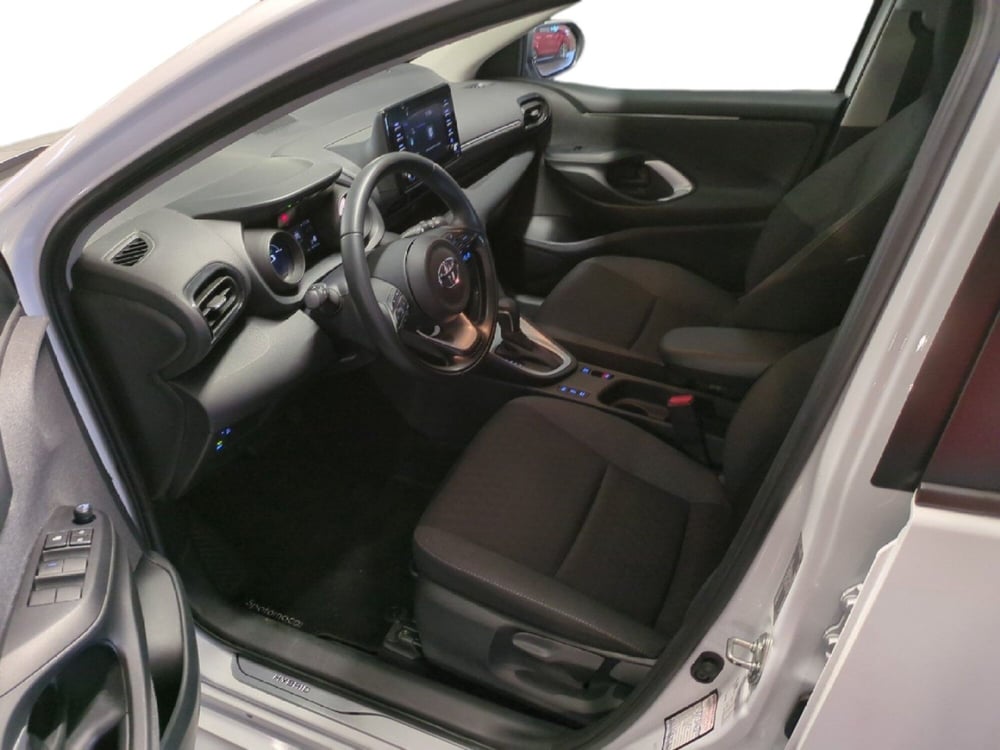 Toyota Yaris usata a Milano (13)