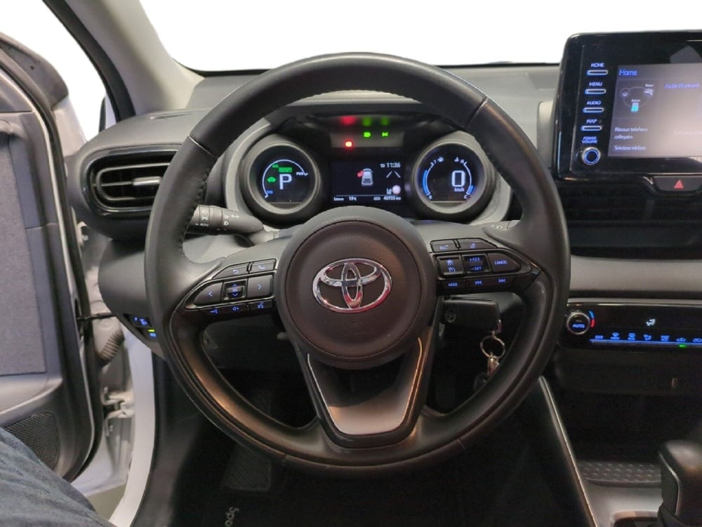 Toyota Yaris usata a Milano (15)