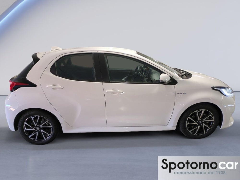 Toyota Yaris usata a Milano (9)