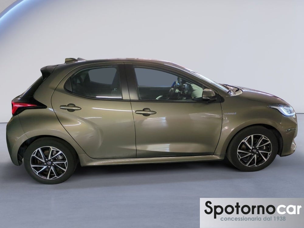 Toyota Yaris usata a Milano (8)