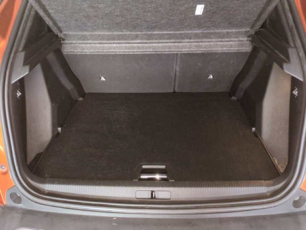 Peugeot 2008 usata a Milano (10)