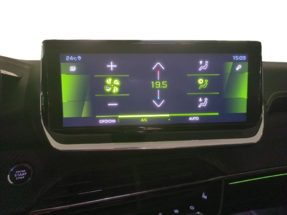 Peugeot 2008 usata a Milano (20)