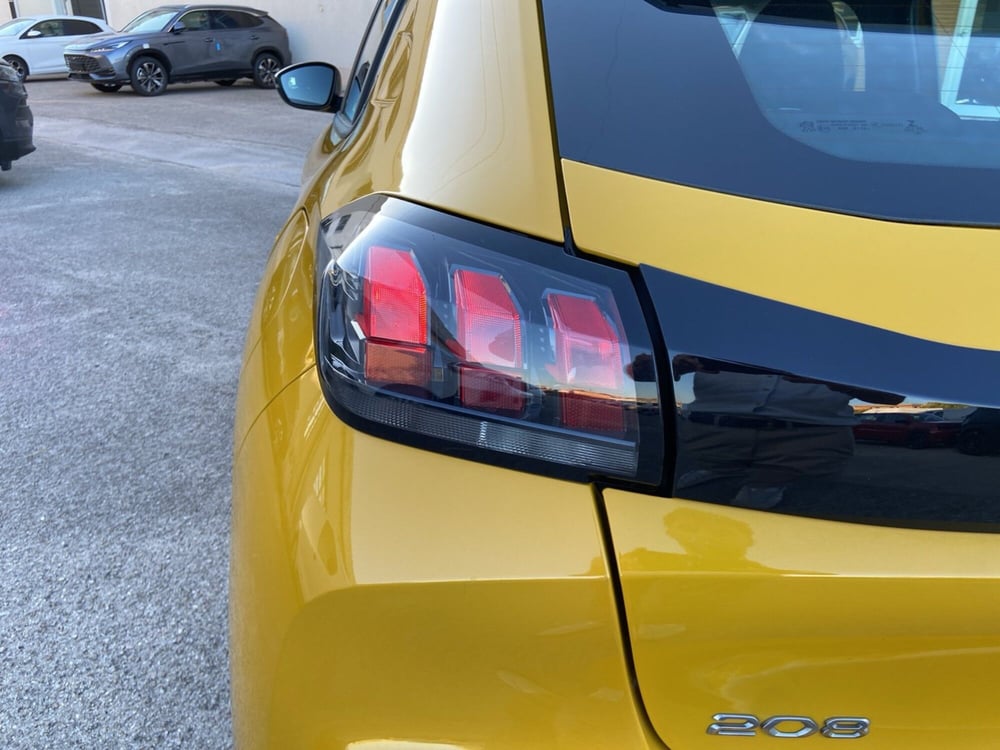 Peugeot 208 usata a Chieti (10)