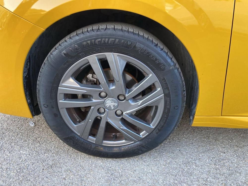 Peugeot 208 usata a Chieti (14)