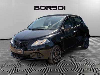 Lancia Ypsilon 1.0 FireFly 5 porte S&amp;S Hybrid Gold Plus del 2024 usata a Treviso