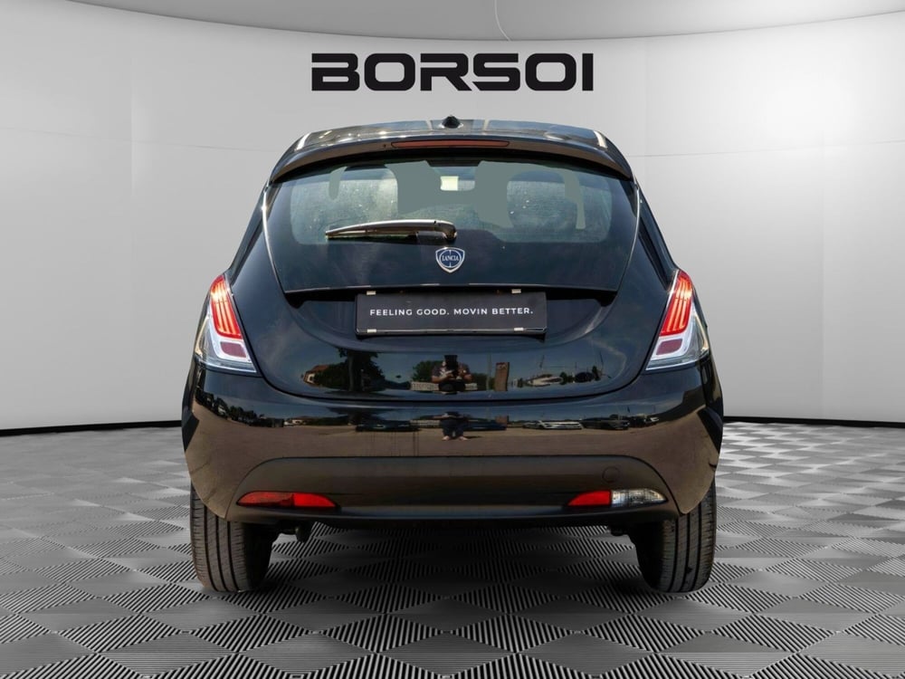 Lancia Ypsilon usata a Treviso (4)