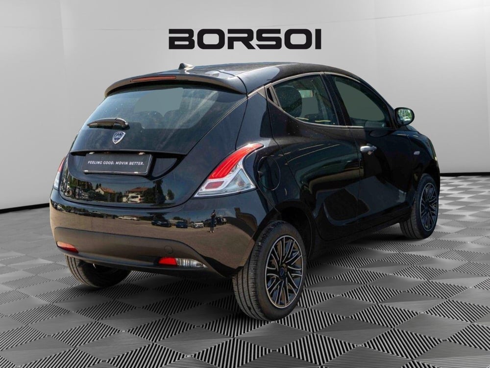 Lancia Ypsilon usata a Treviso (5)