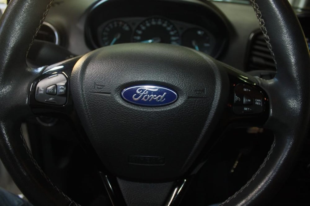 Ford Ka usata a Viterbo (15)