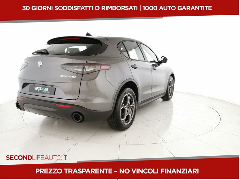 Alfa Romeo Stelvio usata a Chieti (3)