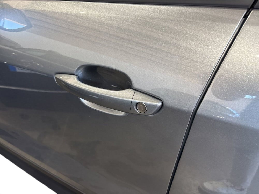 Jeep Avenger nuova a Agrigento (11)