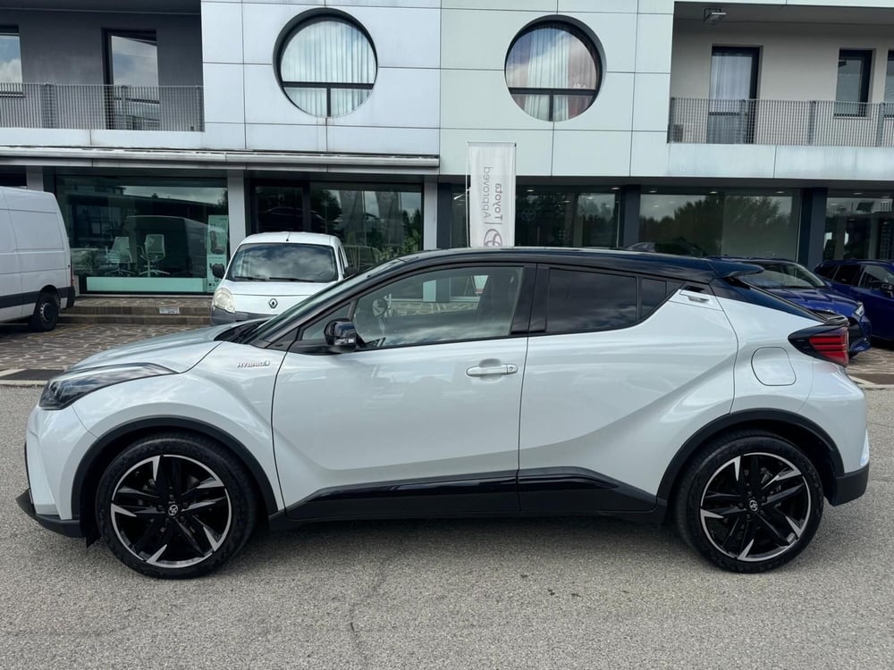 Toyota Toyota C-HR usata a Modena (10)