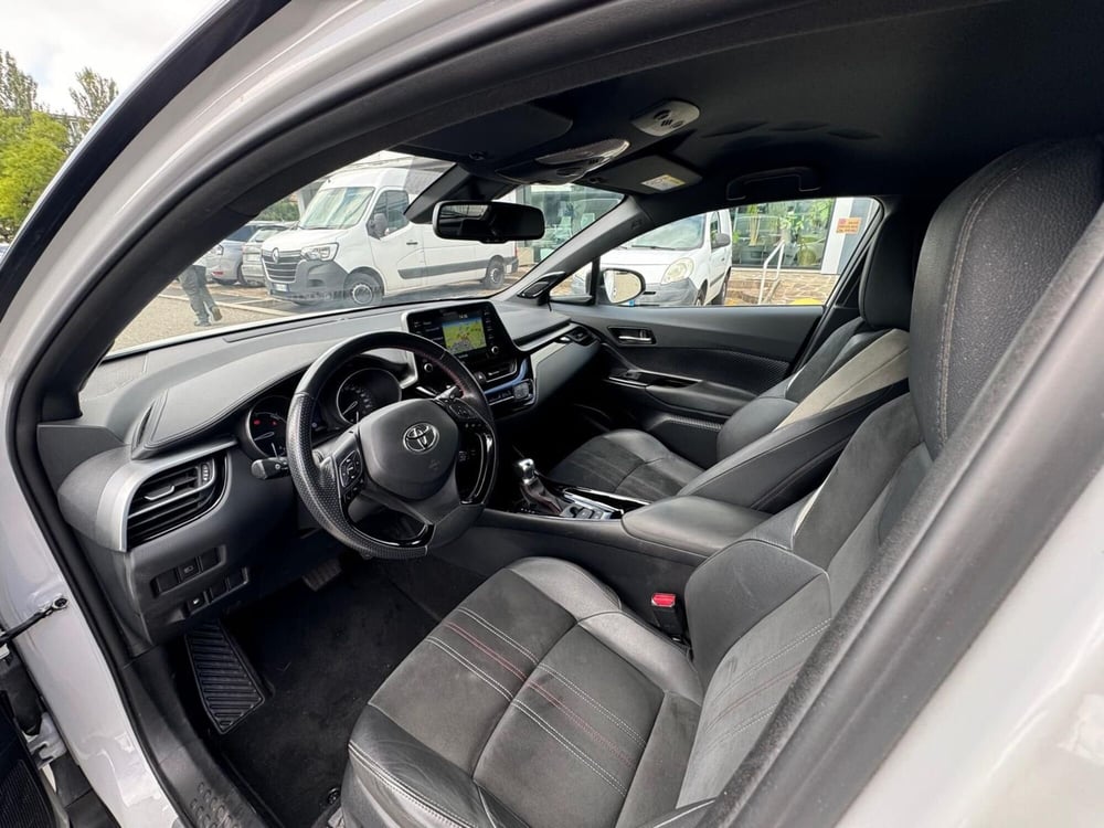 Toyota Toyota C-HR usata a Modena (13)
