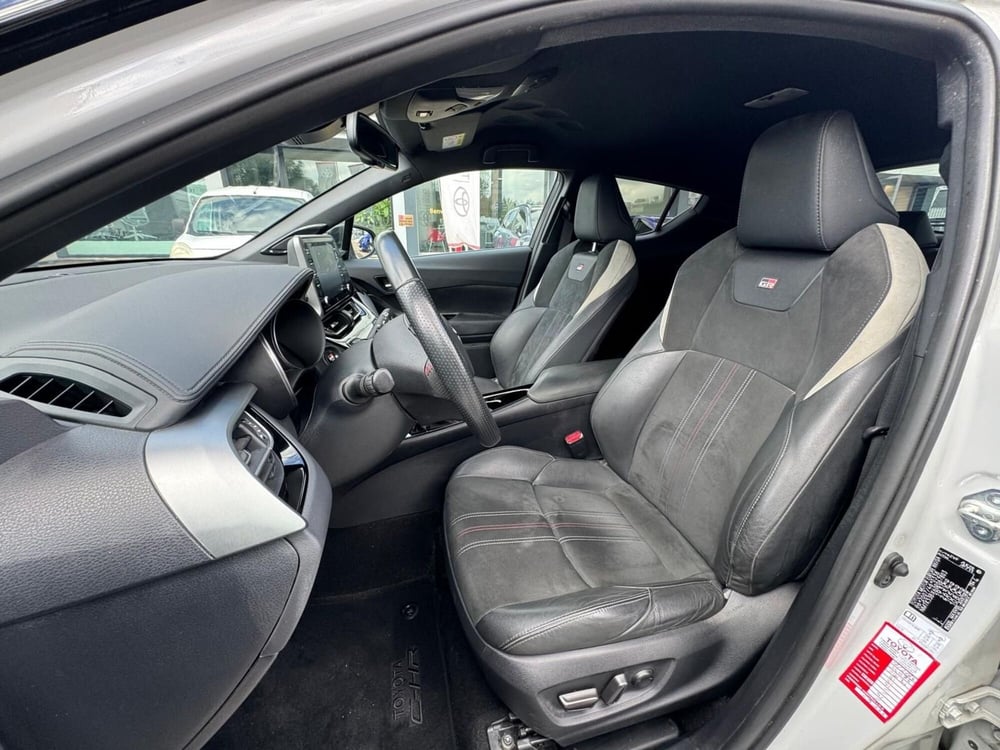 Toyota Toyota C-HR usata a Modena (14)