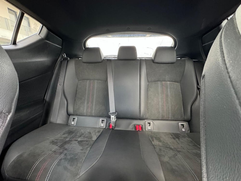 Toyota Toyota C-HR usata a Modena (17)