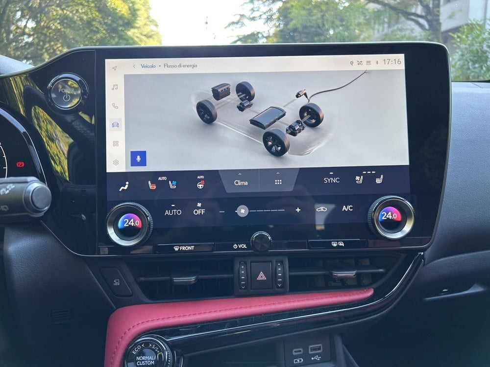 Lexus NX usata a Bologna (14)