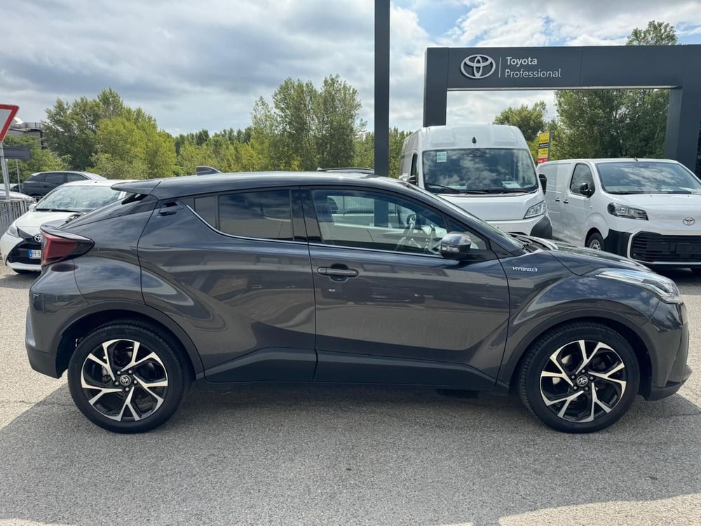 Toyota Toyota C-HR usata a Modena (5)