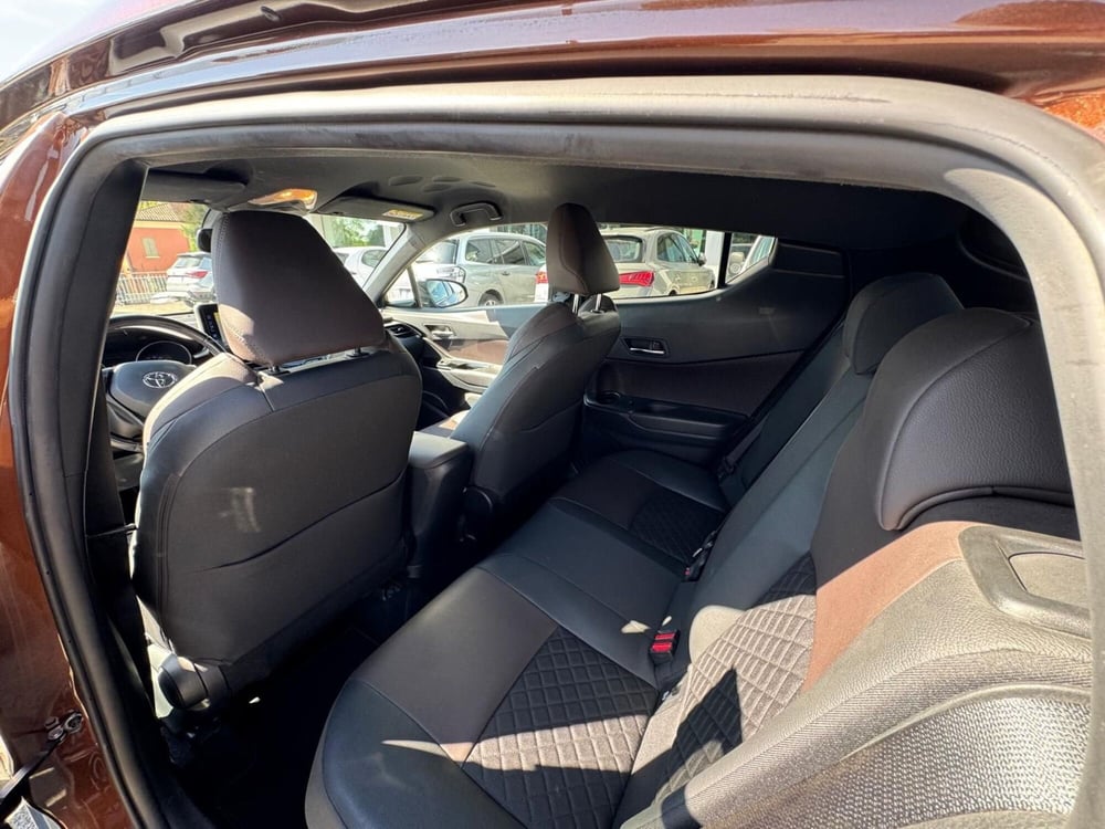 Toyota Toyota C-HR usata a Modena (14)