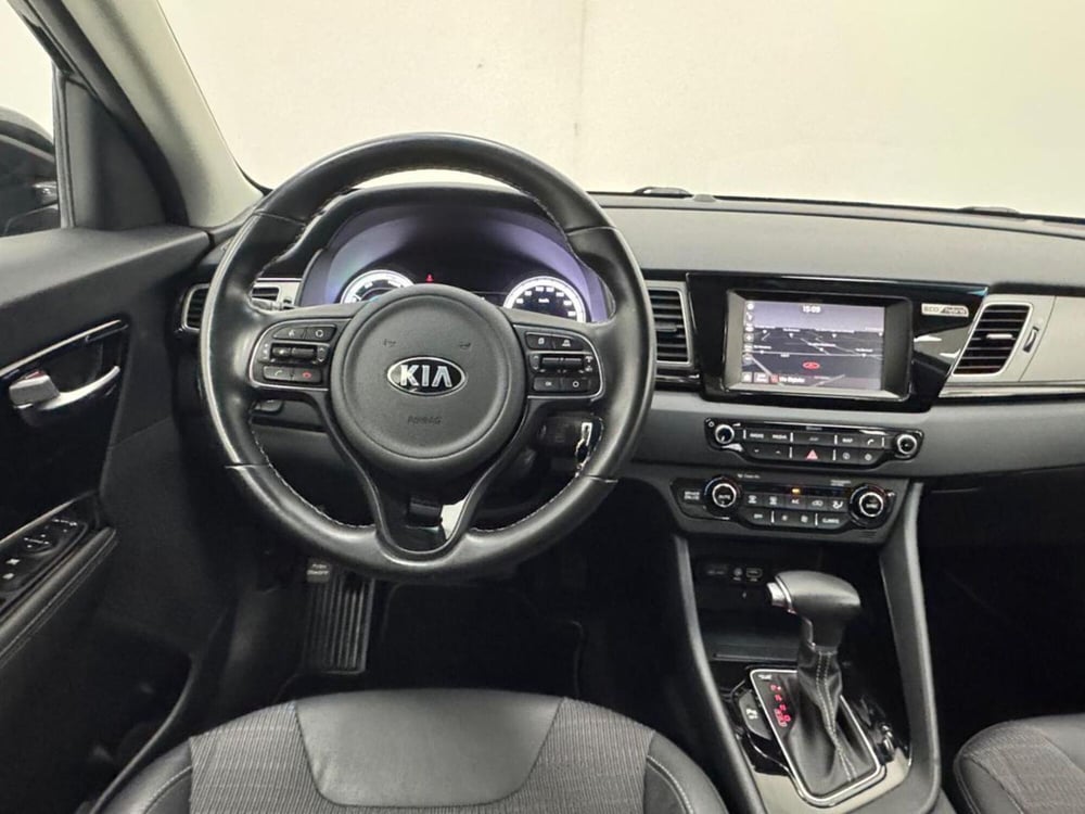 Kia Niro usata a Como (10)