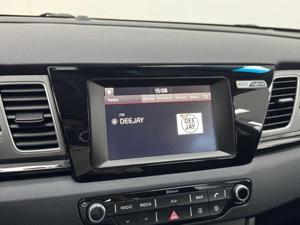 Kia Niro usata a Como (13)