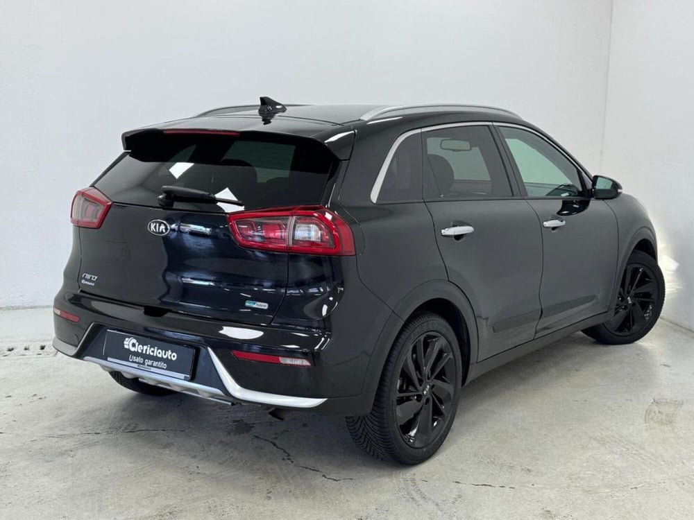 Kia Niro usata a Como (2)