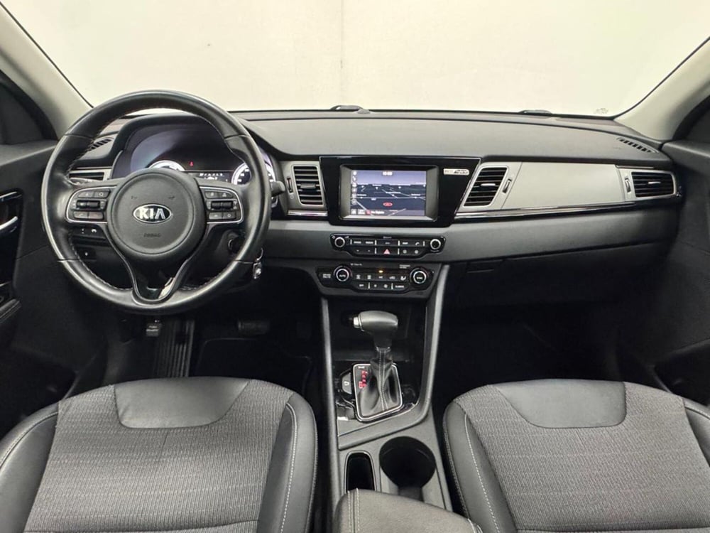Kia Niro usata a Como (4)
