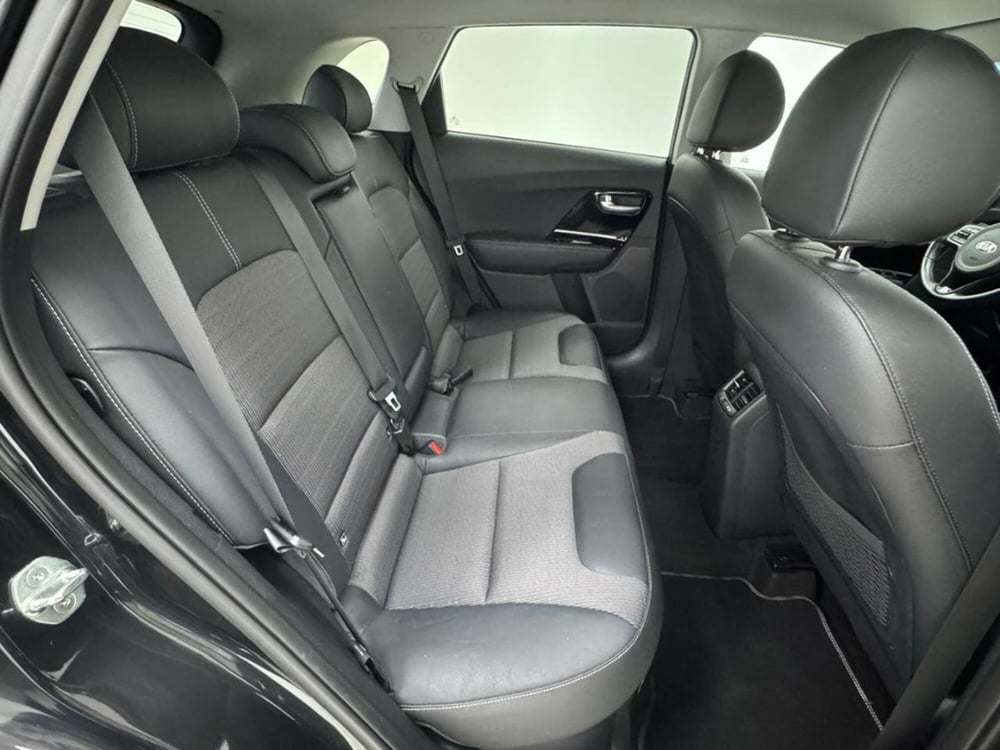 Kia Niro usata a Como (5)