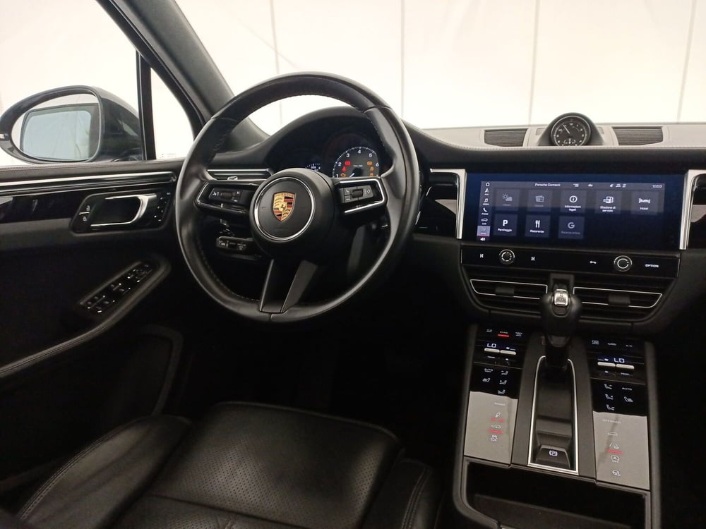 Porsche Macan usata a Taranto (10)