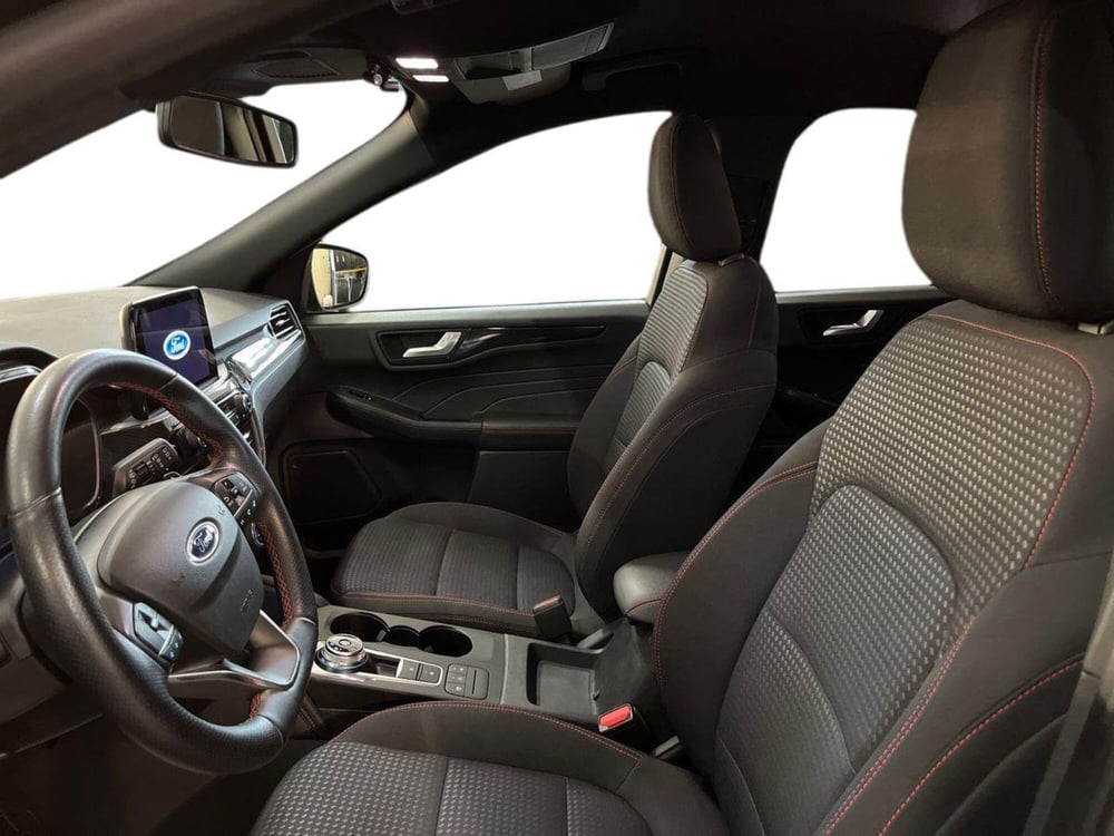 Ford Kuga usata a Bari (7)