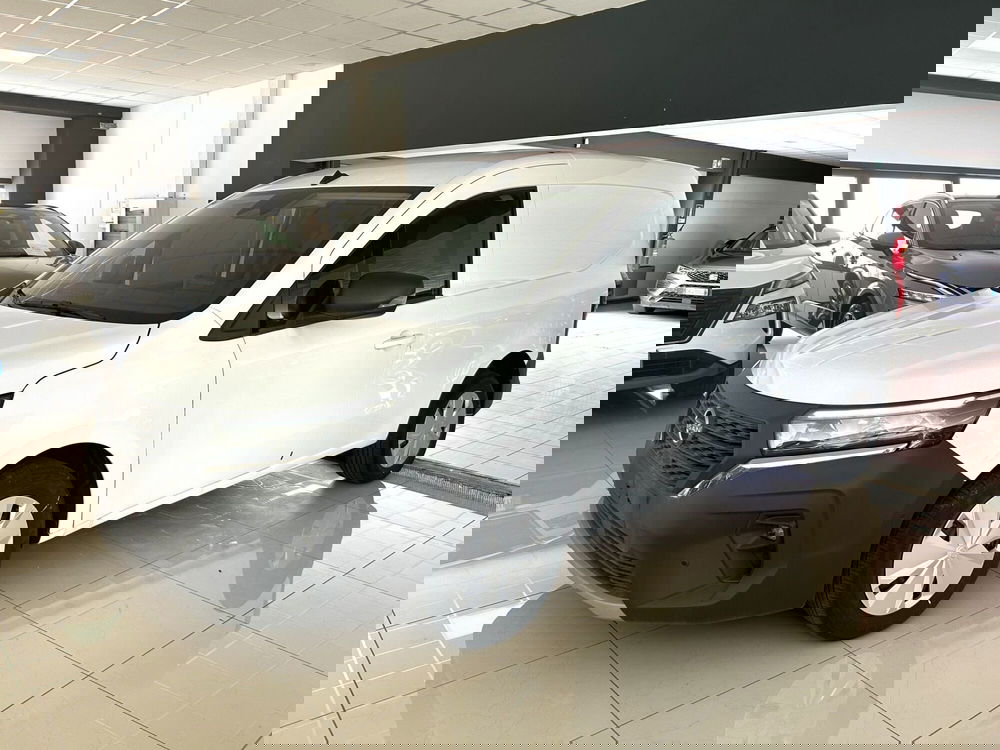 Nissan Townstar nuova a Ferrara