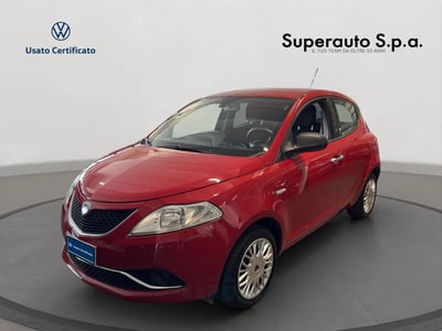 Lancia Ypsilon 1.2 69 CV 5 porte Silver del 2017 usata a Padova