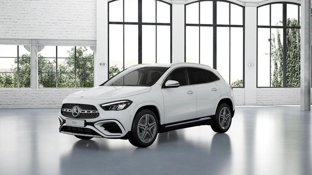 Mercedes-Benz GLA SUV nuova a Chieti