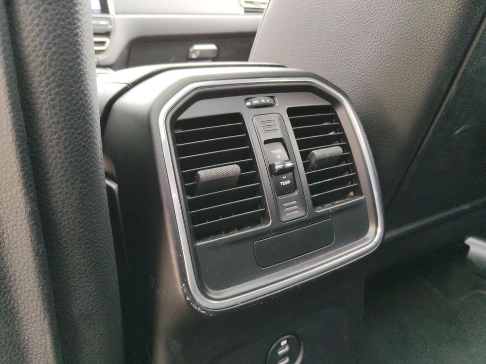 Porsche Macan usata a Pescara (12)