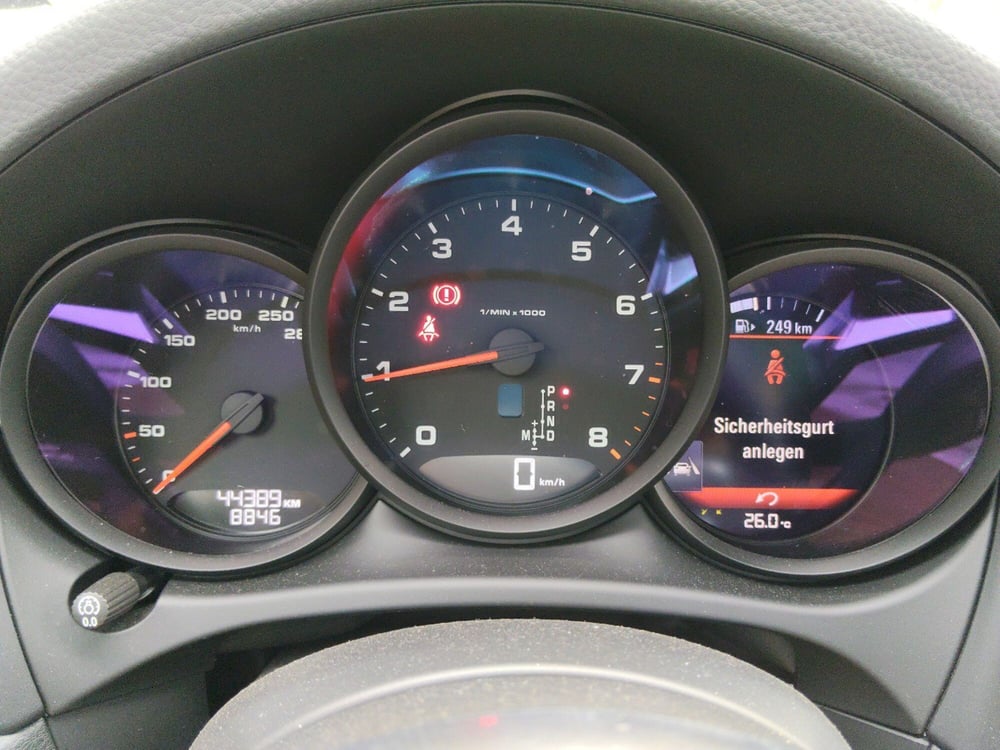 Porsche Macan usata a Pescara (19)