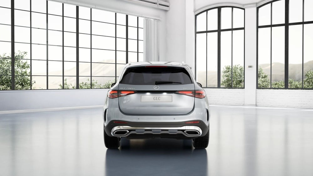 Mercedes-Benz GLC SUV nuova a Pescara (5)