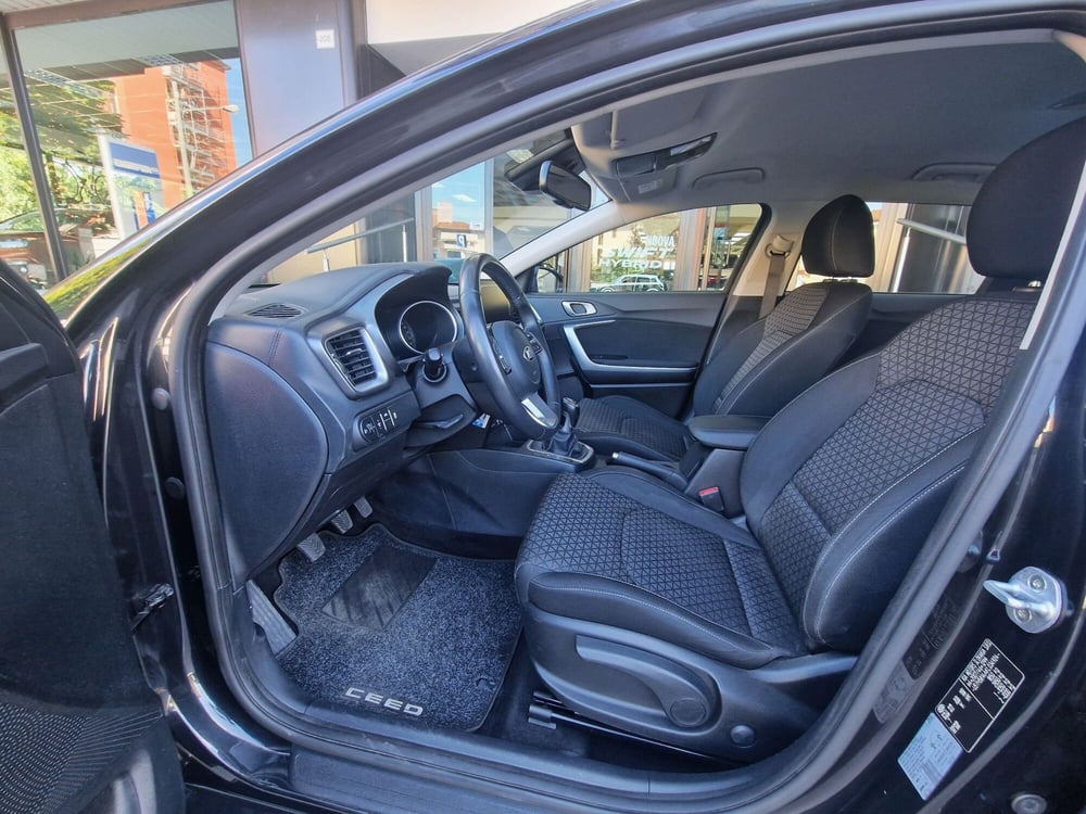 Kia Ceed Sport Wagon usata a Milano (6)