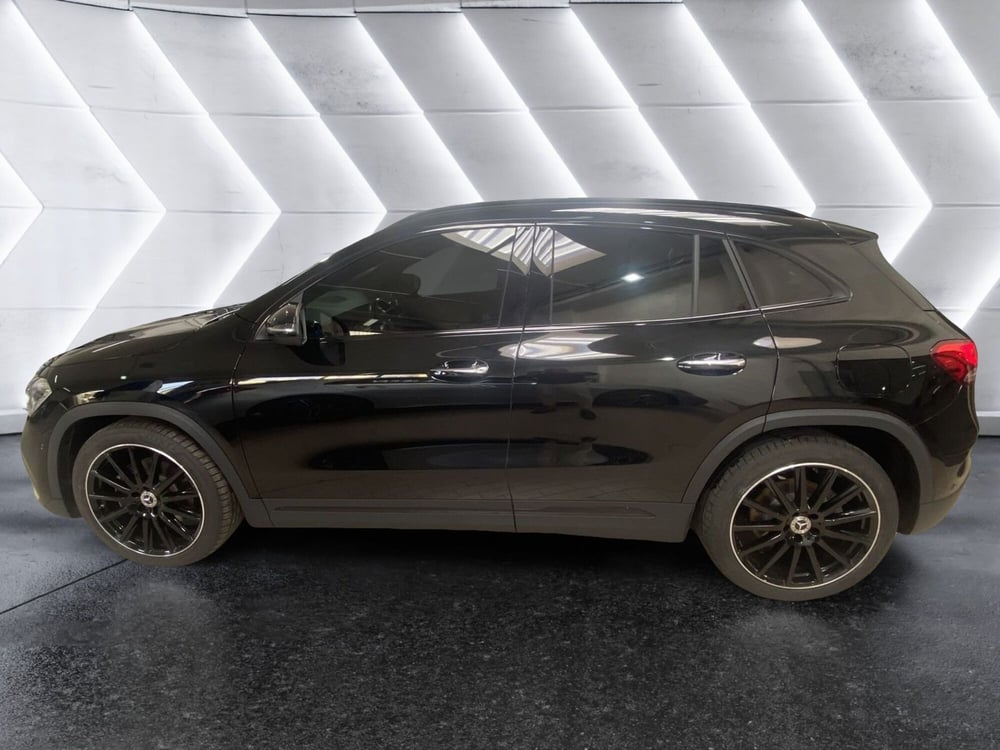 Mercedes-Benz GLA SUV usata a Napoli (4)