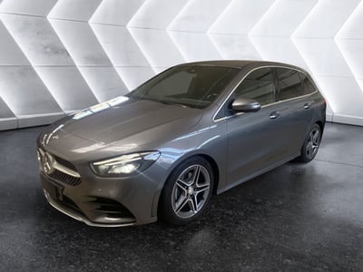Mercedes-Benz Classe B 180 d Automatic Premium del 2020 usata a Napoli
