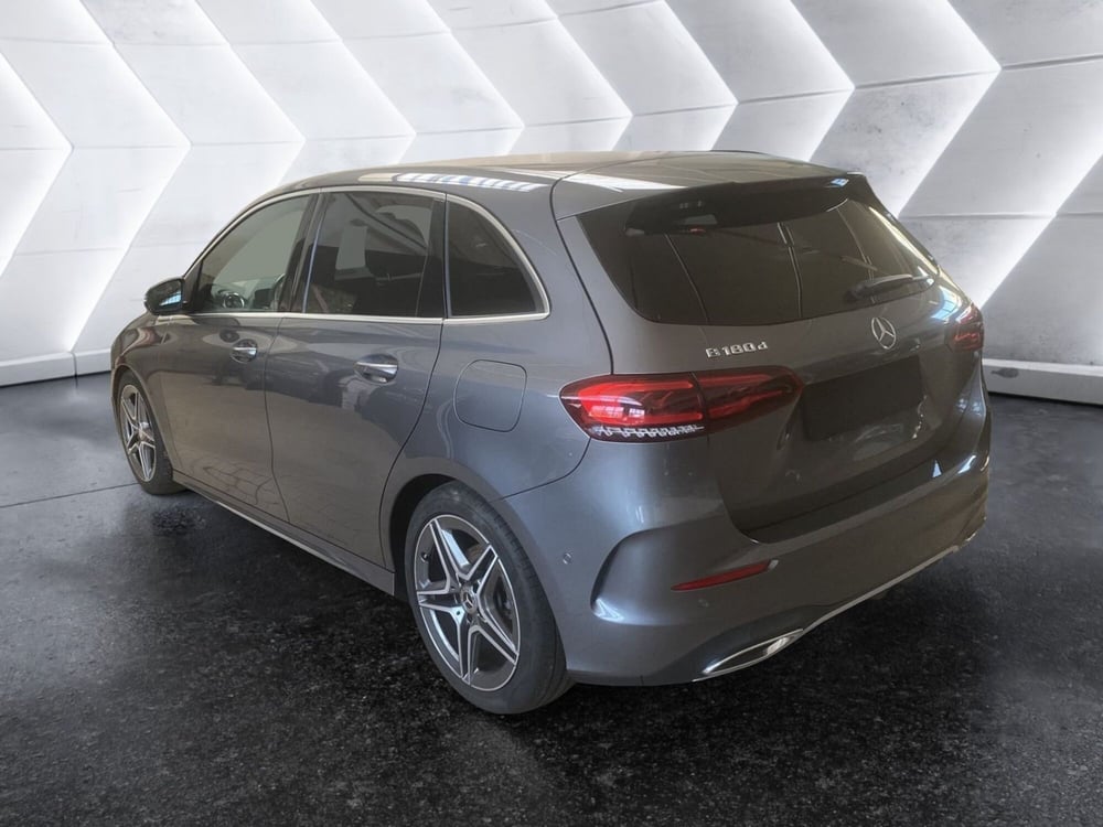 Mercedes-Benz Classe B usata a Napoli (4)