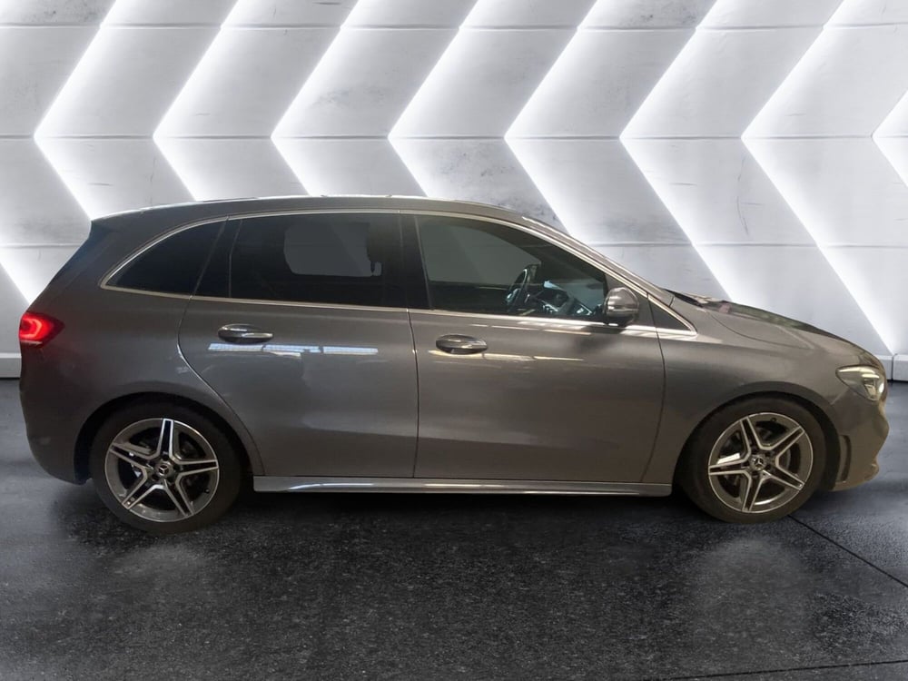 Mercedes-Benz Classe B usata a Napoli (6)