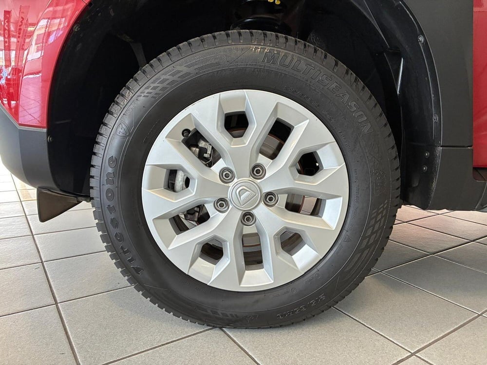 Dacia Duster usata a Brescia (18)