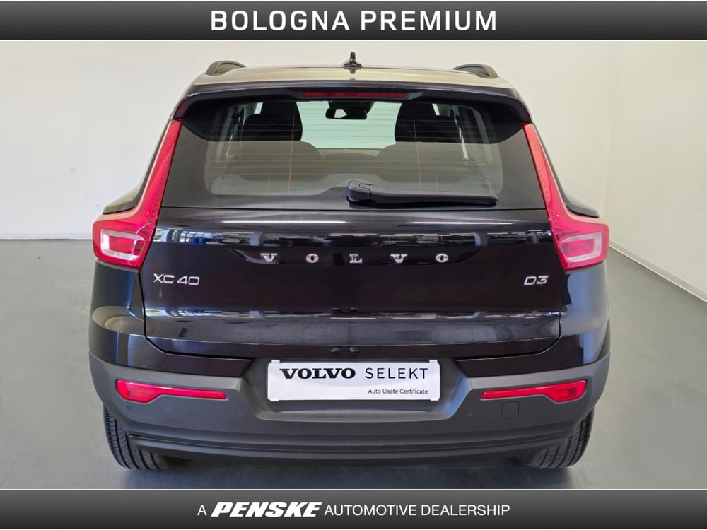 Volvo XC40 usata a Bologna (7)