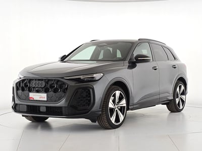 Audi Q5 2.0 tdi mhev+ Launch edition One quattro 204cv s-tronic del 2025 usata a Alessandria