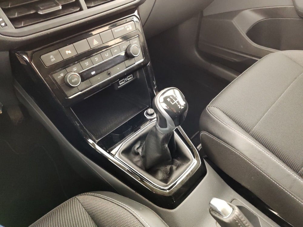 Volkswagen T-Cross usata a Massa-Carrara (11)