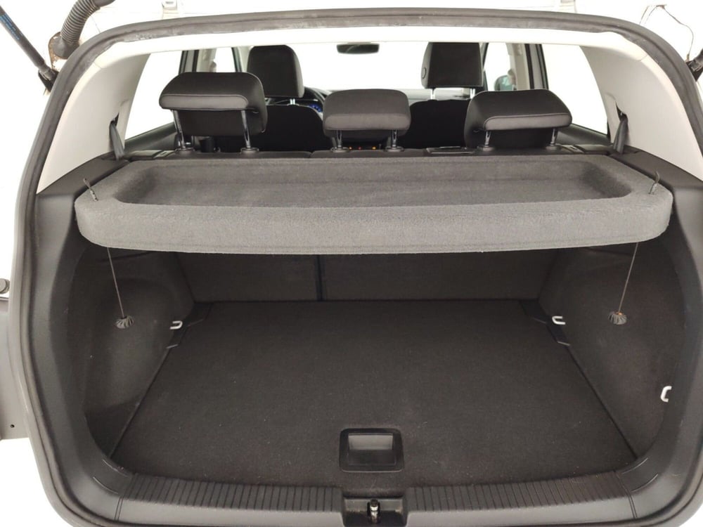 Volkswagen T-Cross usata a Massa-Carrara (16)