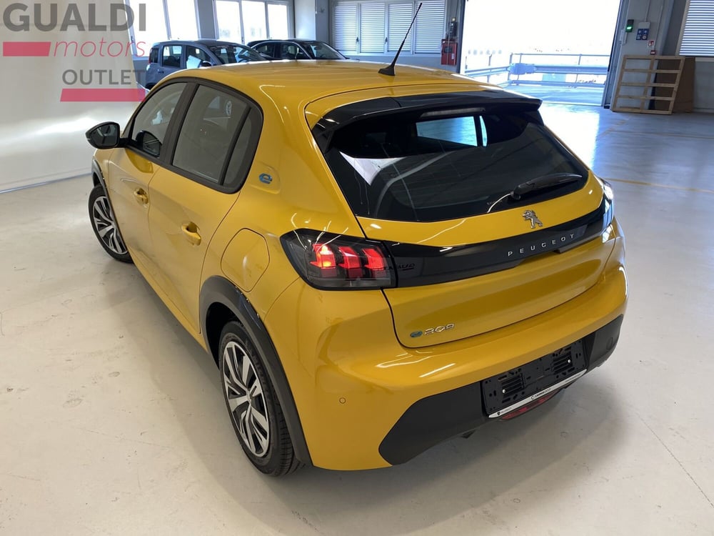 Peugeot 208 usata a Modena (8)