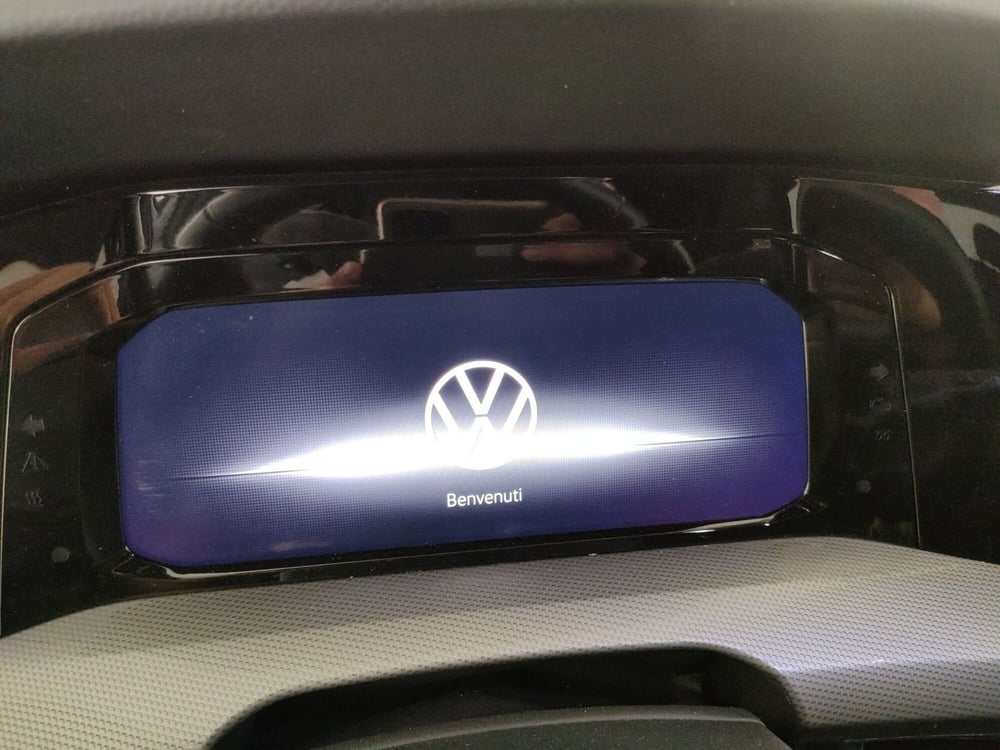 Volkswagen Golf usata a Napoli (11)