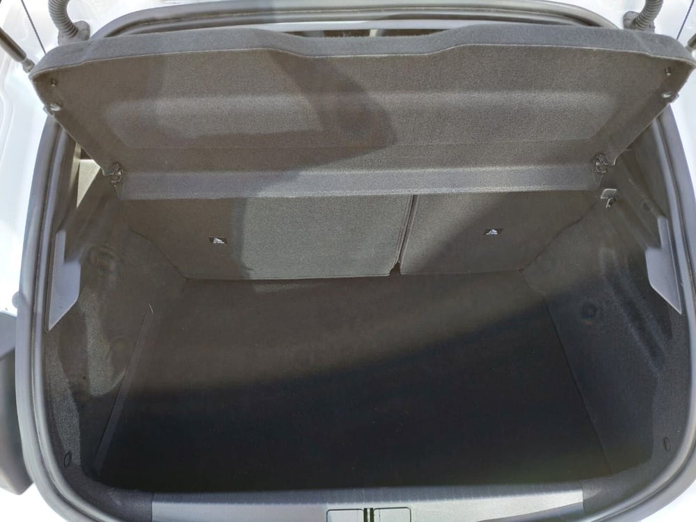 Peugeot 208 usata a Treviso (17)