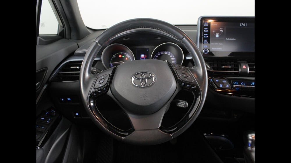 Toyota Toyota C-HR usata a Palermo (10)