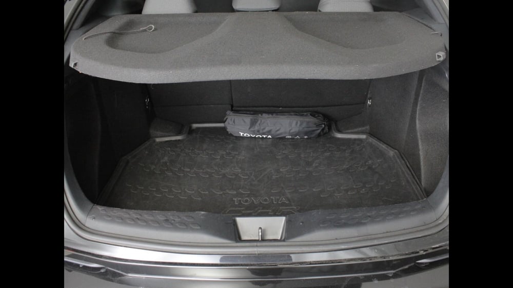 Toyota Toyota C-HR usata a Palermo (11)
